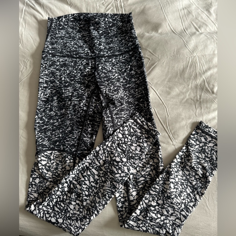 Lululemon leggings size 4